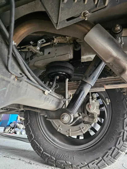 Full Set Front Rear Shock Absorber for Nissan/Toyota/Audi Universal Modified Car Suspension Kit 